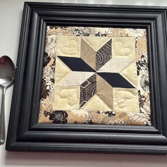 Amish Hand Made Other - Elegant Black and Cream Quilted Wall Art